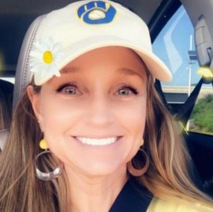 Meet your Posher, Keri